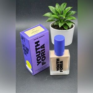 Youth Foria Date Night Skin Tint Serum -245 Light to Light Medium